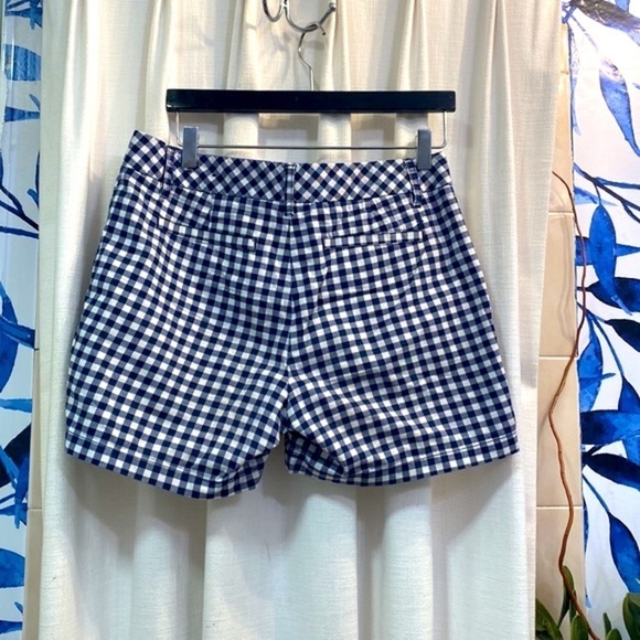 Women’s Izod Navy & White Checkered Gingham Shorts Size 4 - Picture 3 of 6